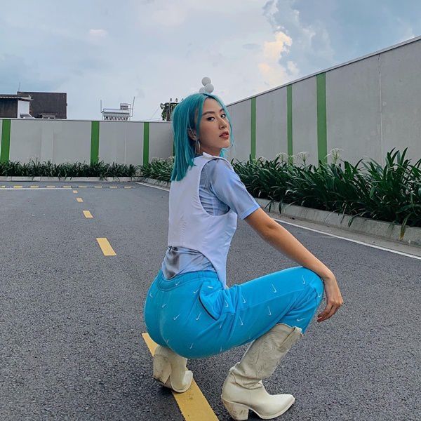 Quỳnh Anh Shyn nổi bật với màu tóc xanh pastel  Tin tức Online