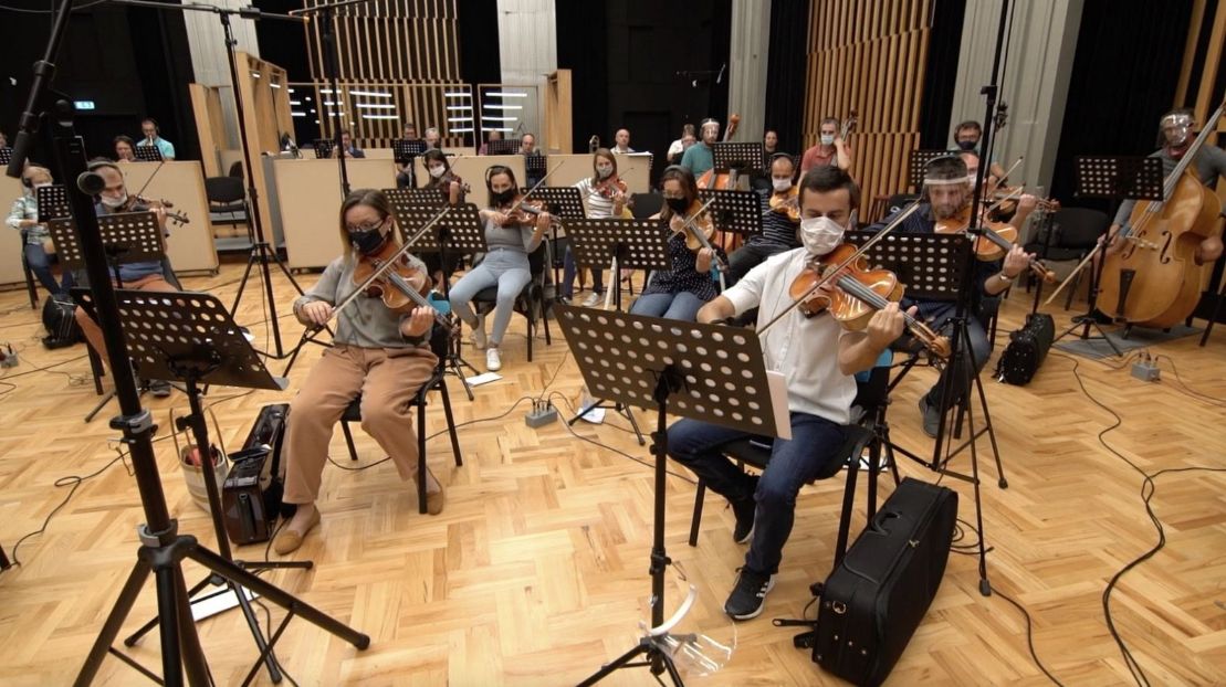 Macedonian Symphonic Orchestra Playing Sam Hoi Score 1