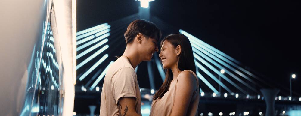 Main Timeline 00 02 15 04 1