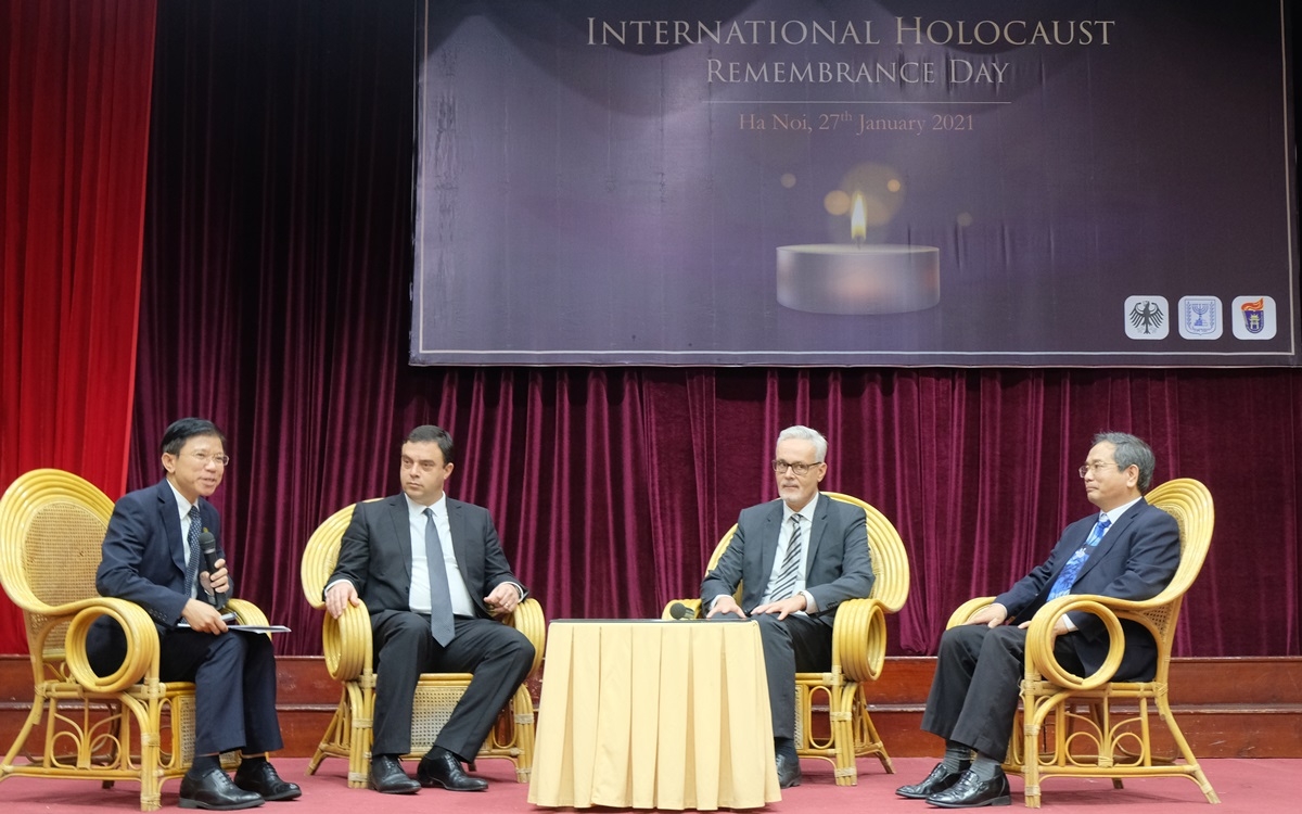 Dai20bieu20gom20dai20su20israel20tai20viet20namthao20luan20ve20holocaust2c2027 1 20212c20 Viet20anh 1