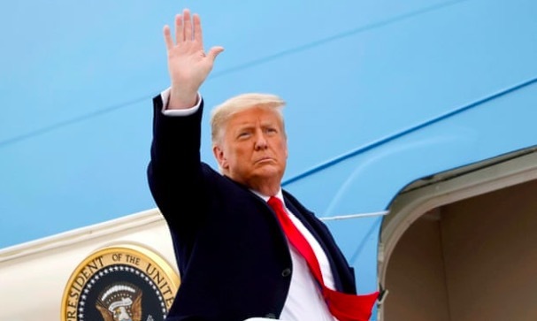 Ong Trump Phat Bieu Chia Tay Khong Nhac Ten Nguoi Ke Nhiem 1