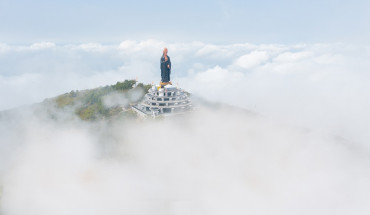 Tuong Phat Ba Bang Dong Nui Ba Den Tay Ninh Ivivu 6 370x215 1