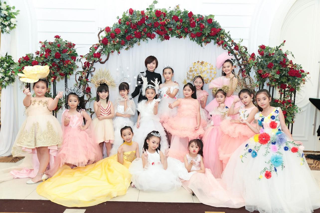 Ntk Ruby Tran Cung Cac Be 1