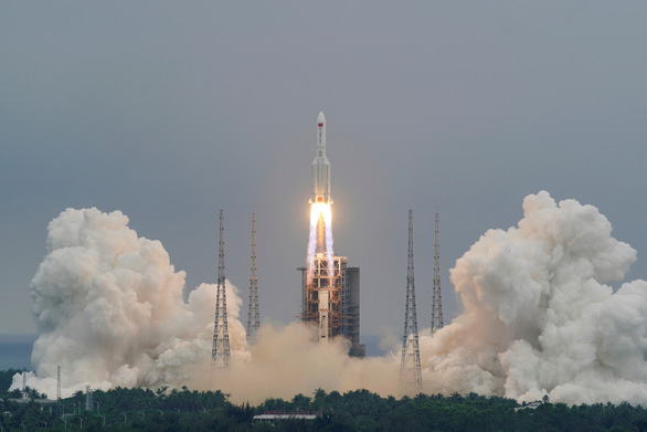 2021 05 07t094210z650766209rc2xan9g82aertrmadp3space Exploration China Rocket 16205311403782129578876 1
