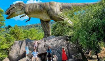 Cong Vien Khung Long Nui Than Tai Ebisu Ivivu 3 370x215 1