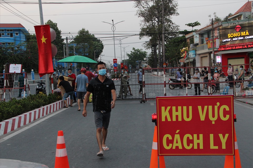 Cach Ly 3000 Nguoi O 1