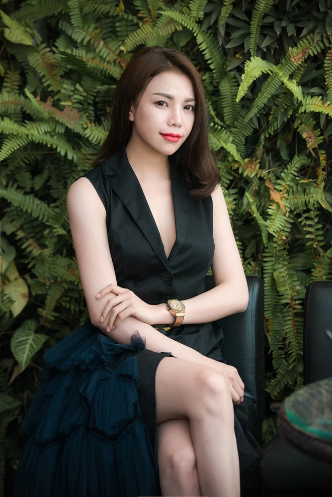 Tra Ngoc Hang Huy Hon Voi Nguoi Tinh Dai Gia Bc005f 1