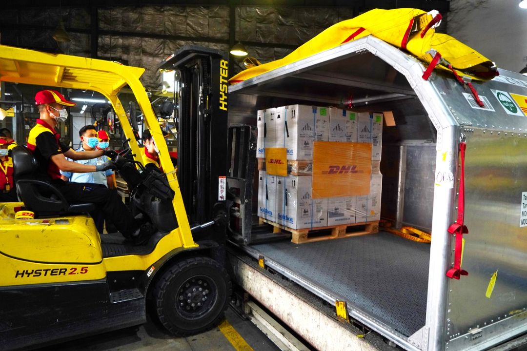 Dhl 03 1