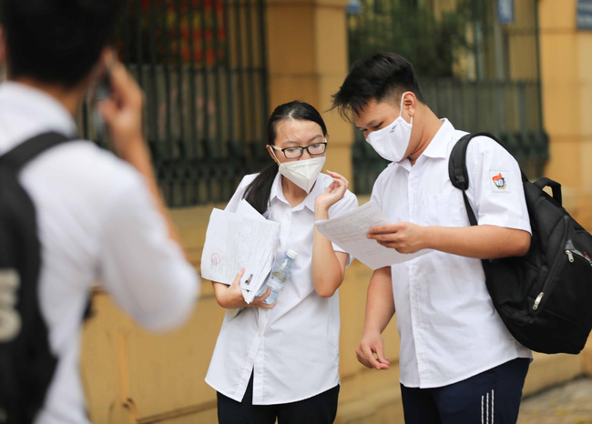 Vnapotalhanoithisinhhoanthanhngaythidautiencuakythitotnghiepthptnam20215543772 1625652578776560996398 1