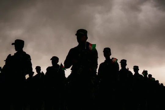 Nguyen Nhan Nao Khien Quan Doi Afghanistan Sup Do Chong Vanh