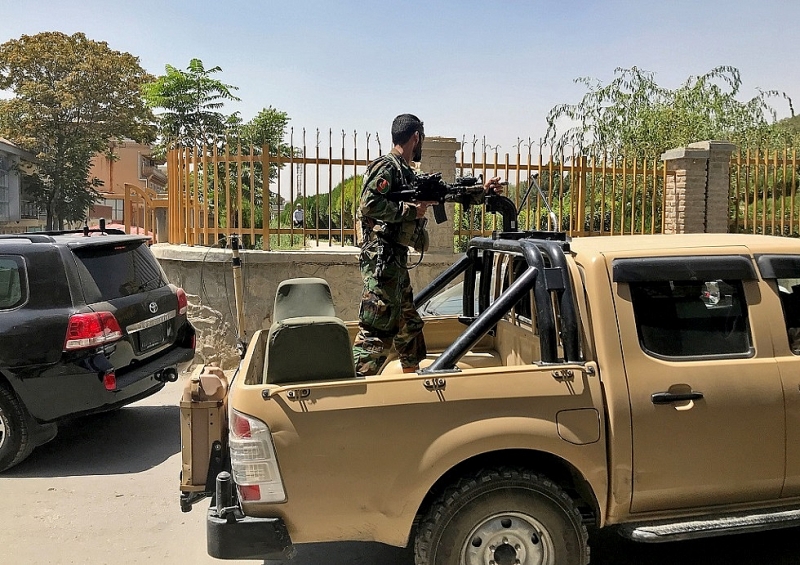 Tong Thong Afghanistan Sap Roi Bo Quyen Luc Taliban Se Thanh Lap Chinh Phu Moi