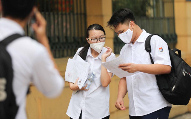 Vnapotalhanoithisinhhoanthanhngaythidautiencuakythitotnghiepthptnam20215543772 1625652578776560996398 1