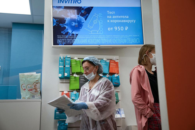 1000 163318175129431405265 1