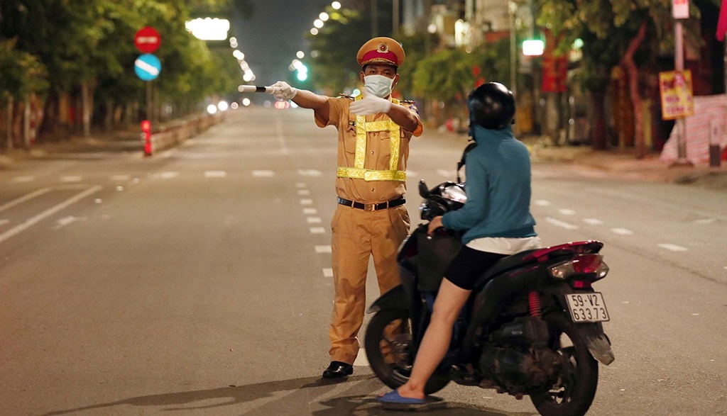 Nguoi Dan Khong Duoc Ra Duong Anh New Ngoc Duong Nvzg Uxhn