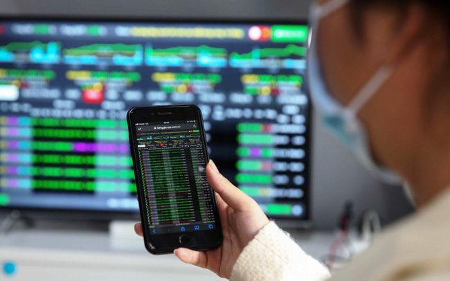 Photo1633876612707 1633876612808239677914 1