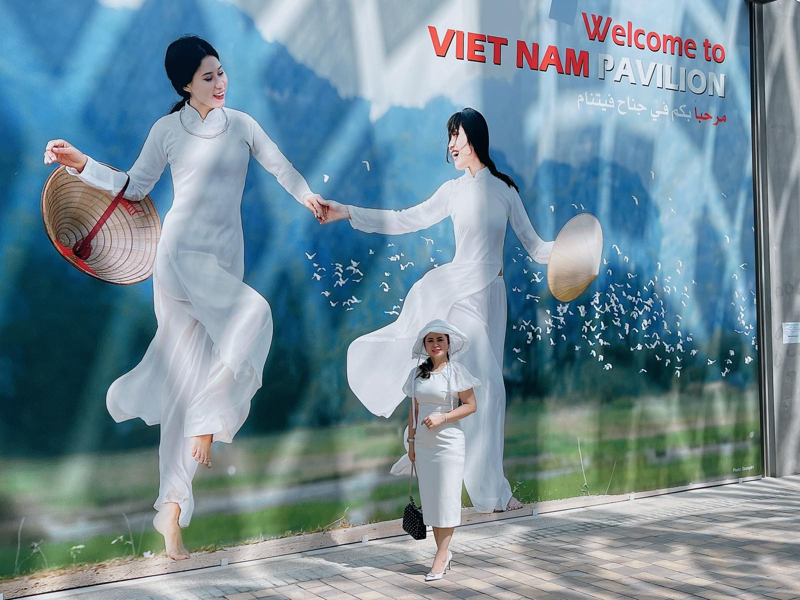 Ba Lhdt Phia Truoc Vietnam Pavilion Expo 2020 Dubai
