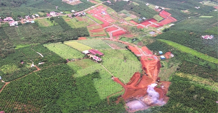 Xe Doi Lam Dong28 01215914 1