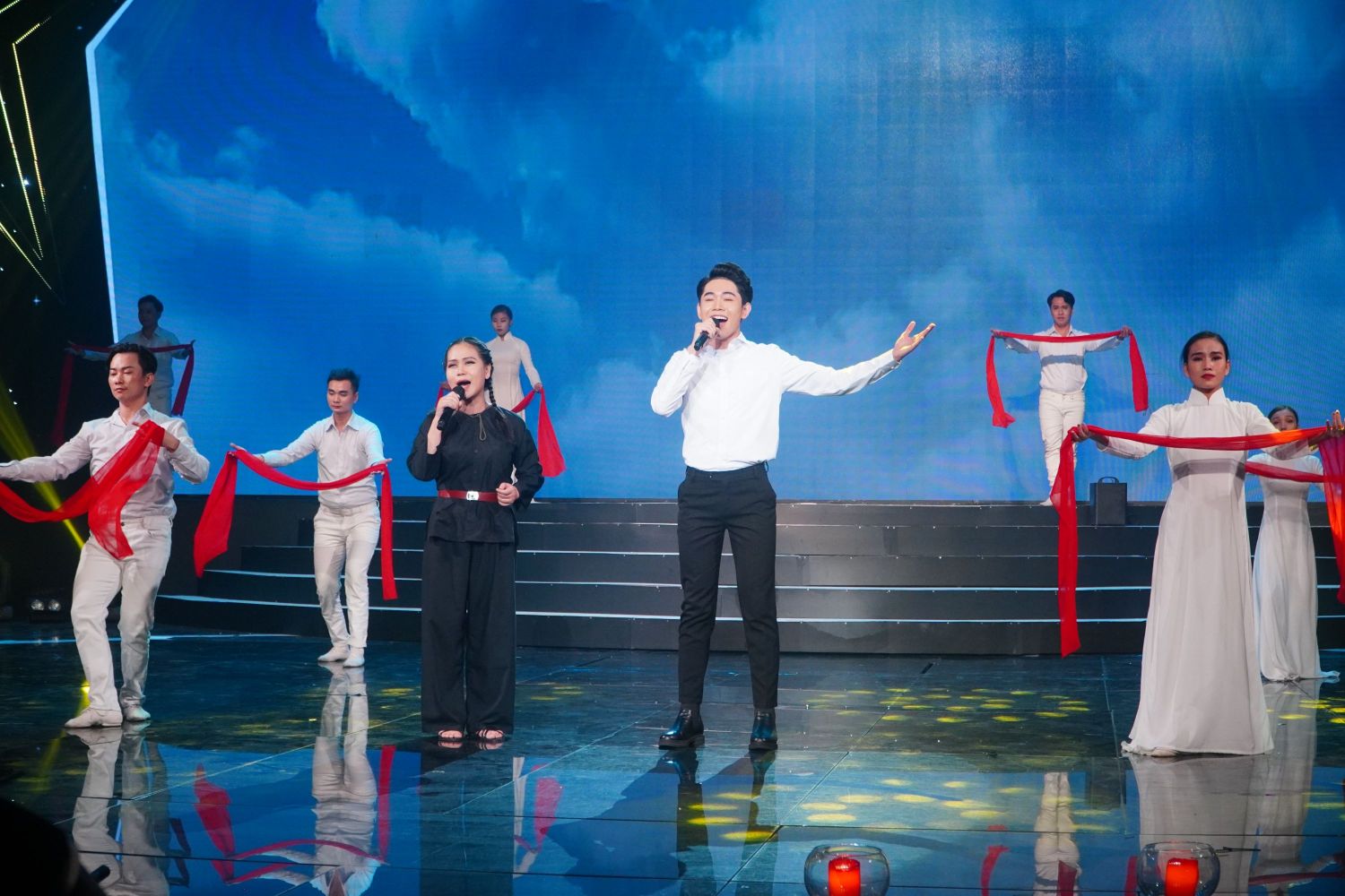 Hong Mo Trung Hieu 1 1