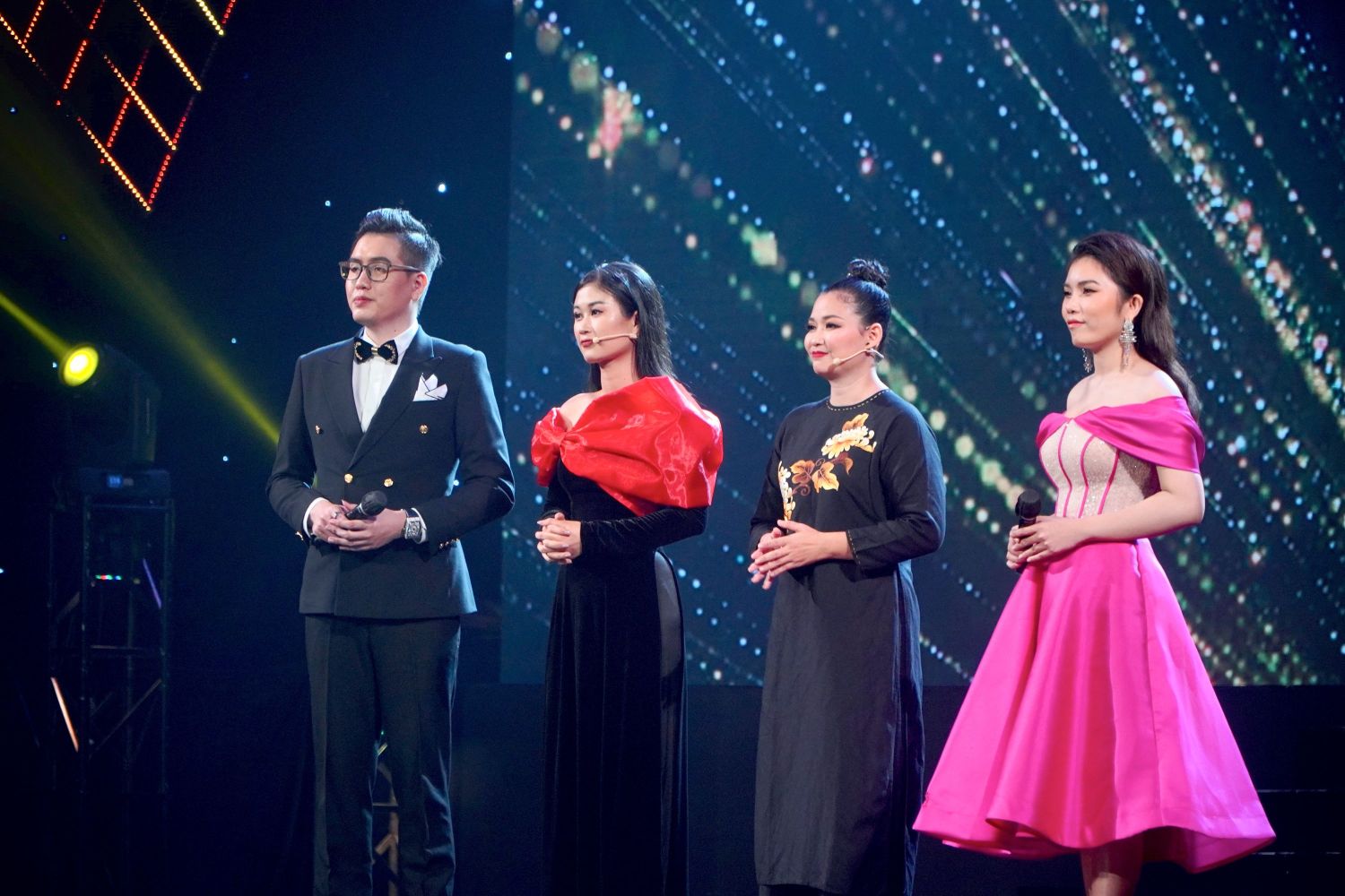 Thien Kim Va En Vang Ho Tro 1 1