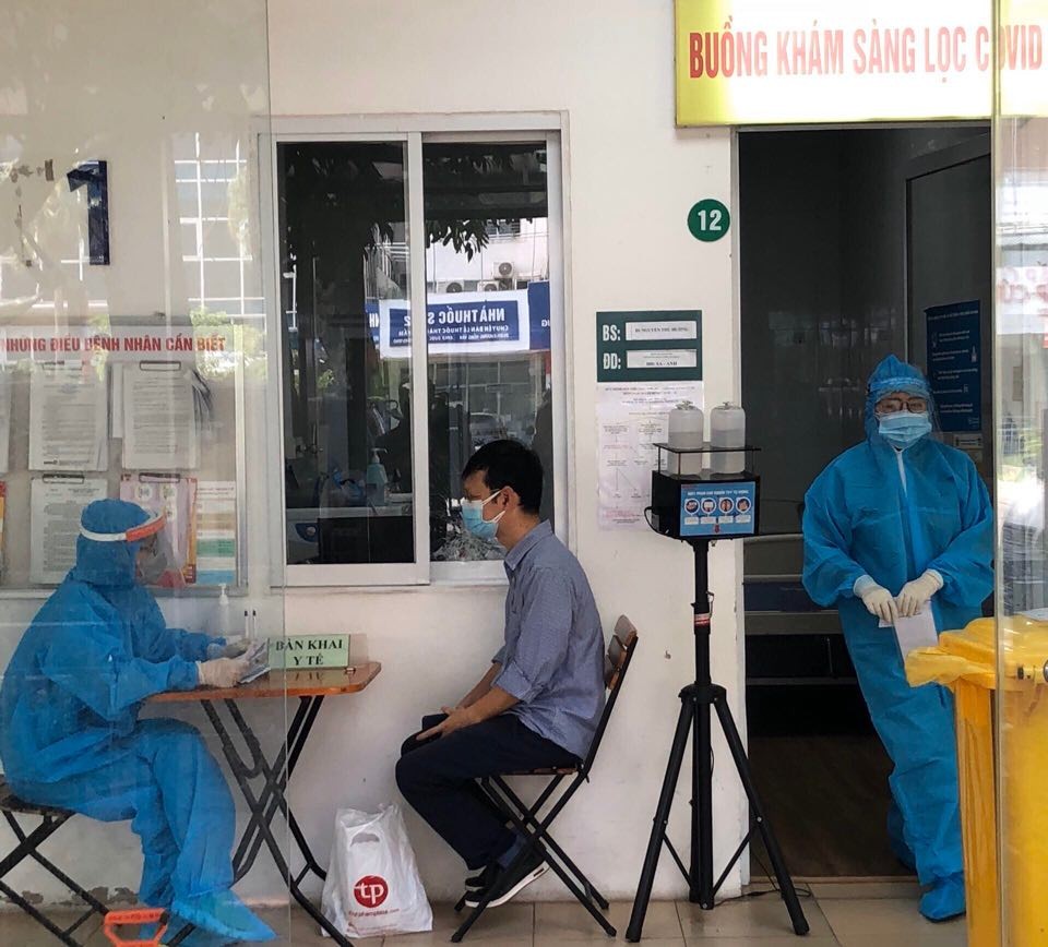 Covid 19 Sang 812 Nguy Co Bien Chung Omicron Xam Nhap Vao Viet Nam Rat Lon Ha Noi Phat Thong Bao Khan Tim Nguoi Den Quan Bun Va Ca Phe