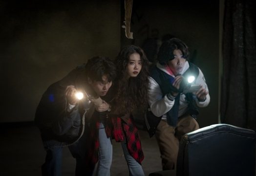 Cong Dia Nguc Bo Phim Dau Tien Tai Chau A Duoc Quay Hoan Toan O Do Phan Giai 8k 2