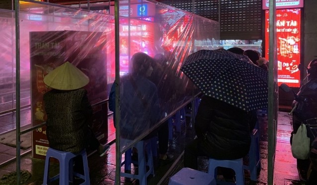 Xep Hang Via Than Tai 00003 06504978 1