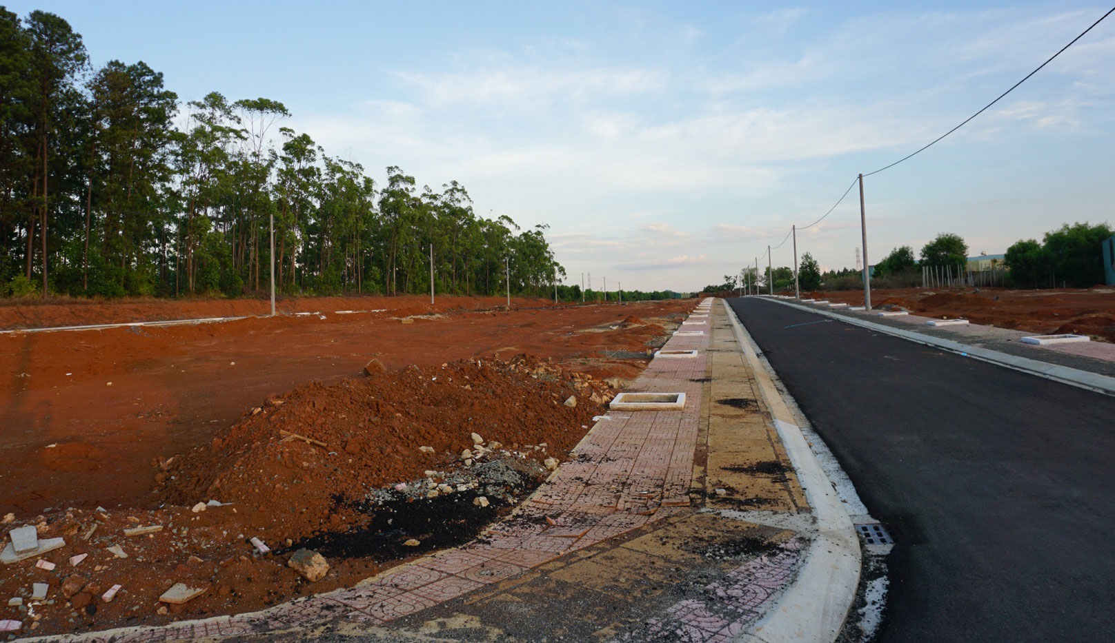 Su That Nga Ngua It Nguoi Biet Sau Nhung Phien Cho Dat Ram Ro 1