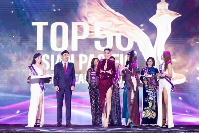 Thuy Van Nhan Giai Top 50 Nucc83 Lacc83nh Dacca3o Chacc82u A Thai Binh Ducc9bocc9bng Xung Danh Tai Sac Ven Toan 1