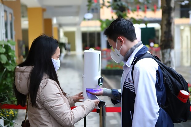 Tiep Tuc Sua Doi Bo Sung So Tay Bao Dam An Toan Phong Chong Dich Covid 19 Trong Truong Hoc