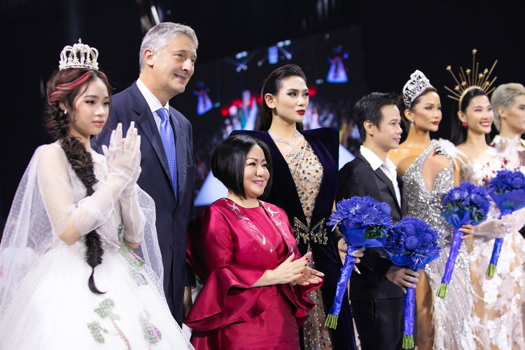 3. Aquafina Tuần Lễ Thời Trang Quốc Tế Việt Nam Xuân Hè 2022 Chính Thức Quay Lại