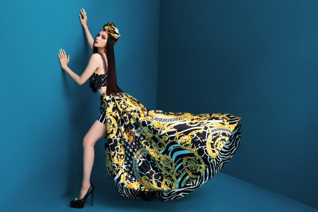 274876976 493877455430527 4721930867687375751 N 1 1