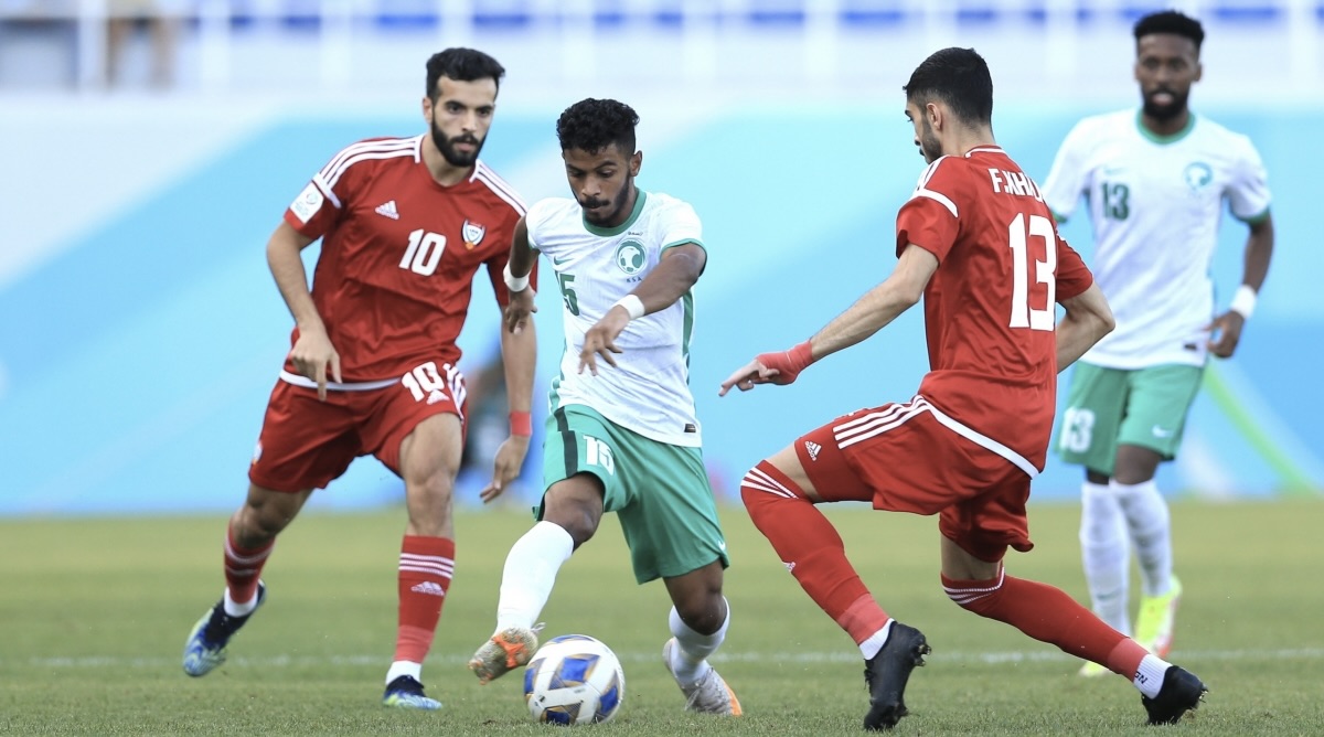 4d71443137bdf7e3aeac 1 2