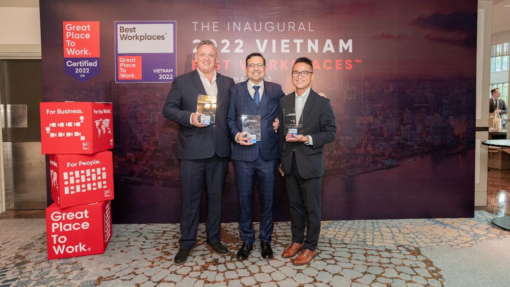 Dhl Presentatives At The Inaugural Vietnam Best Workplaces™ Ceremony 1