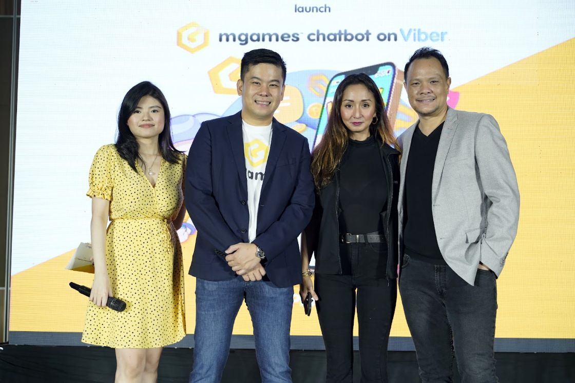 L R Event Host And Gaming Content Creator Burgerkim Mineski Global S Ronald Robins And Rakuten Viber S Lana Macapagal And David Tse 1
