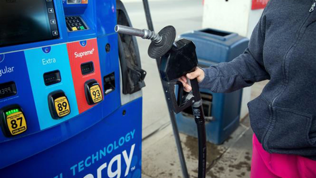 Dai Su Viet Nam Tai Malaysia Phan Hoi Thong Tin Gia Xang 13 000 Dong Moi Lit 1