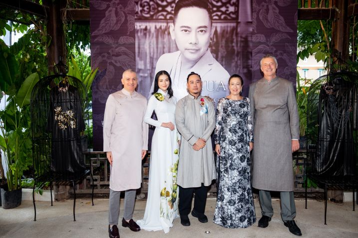 Mặc Nưa By Võ Việt Chung 1