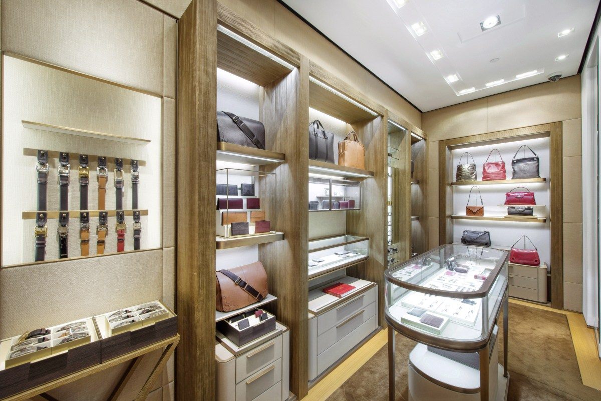 Cua Hang Cartier