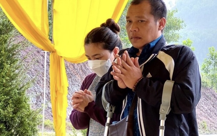 Ong Quang Va Ba Bich Tai Dam Tang Cua Chau Nlmq 10284733 1