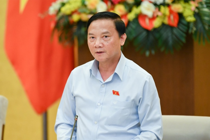 Pho Chu Tich Quoc Hoi Bac Si Chuyen Tu Cong Sang Tu Chu Di Dau Ma So 2