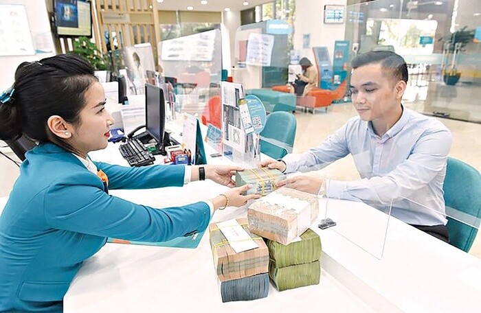 Tang Len Muc Kho Tin Lai Suat Ngan Hang Cham Moc 11 Nam 1