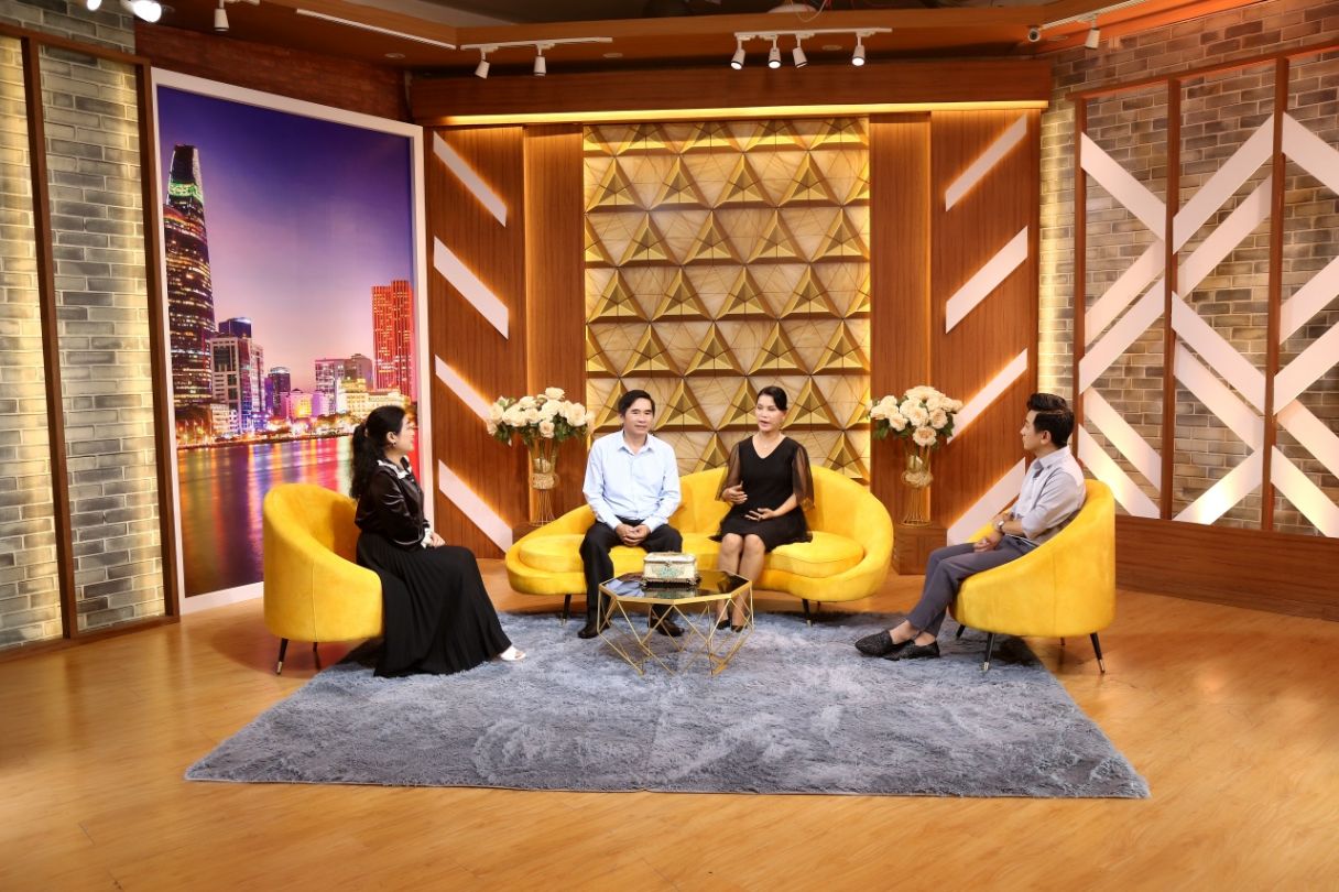 Ha Nguyen Van Dong Do Le Nghi Talk 10 1 1
