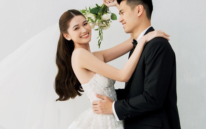 Chong Doanh Nhan Cua A Hau Thuy Dung Bi Nham La Nguoi Mau Vi Qua Dep Trai 1