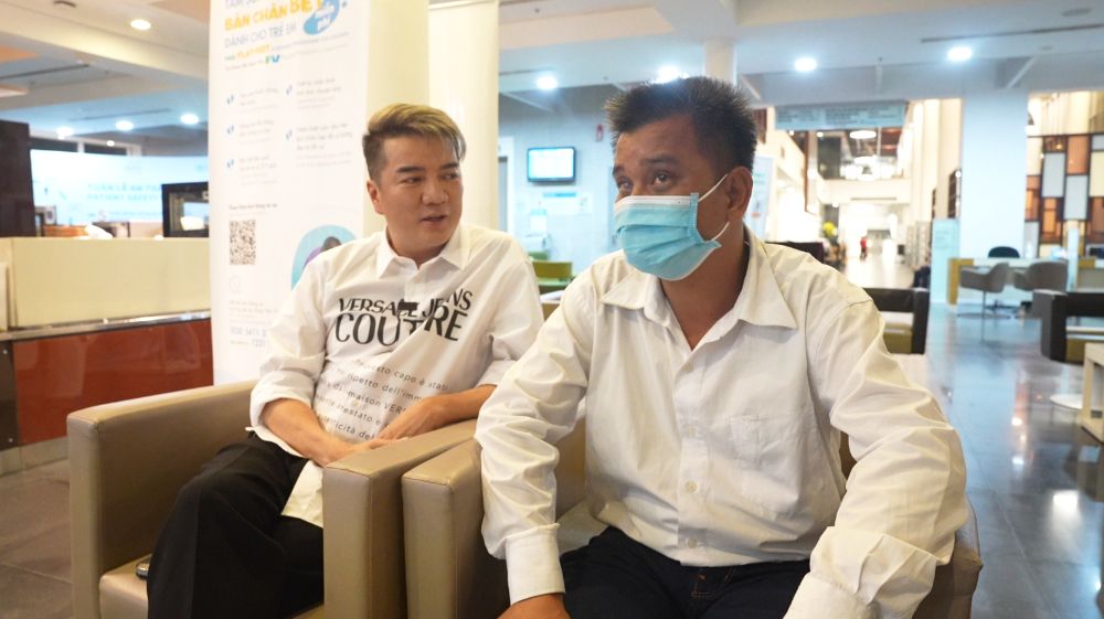 Dam Vinh Hung Dan Ban Sao Khiem Thi Di Chua Mat Chi Phi Hon 300 Trieu Dong 5