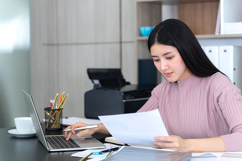 Lifestyle Beautiful Asian Business Young Woman Using Laptop Computer Smart Phone Office Desk