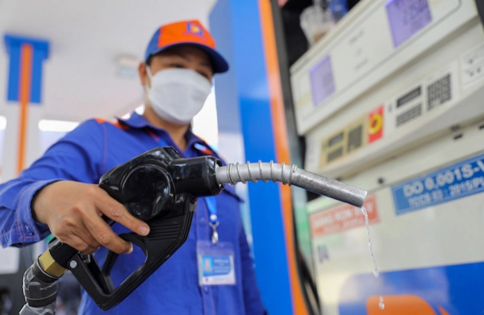 San Luong Tieu Thu Tang Dot Bien Petrolimex Muon Dieu Chinh Giam 90 Ke Hoach Loi Nhuan 1