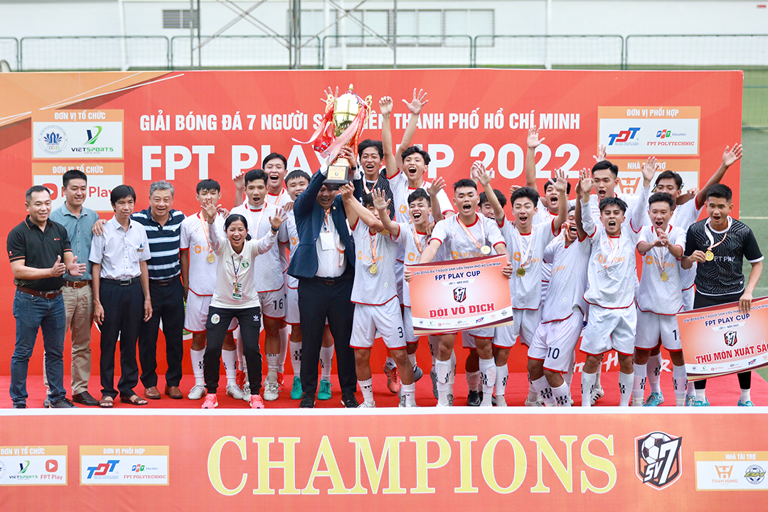 Giai Vo Dich Dh Su Pham Tdtt 3