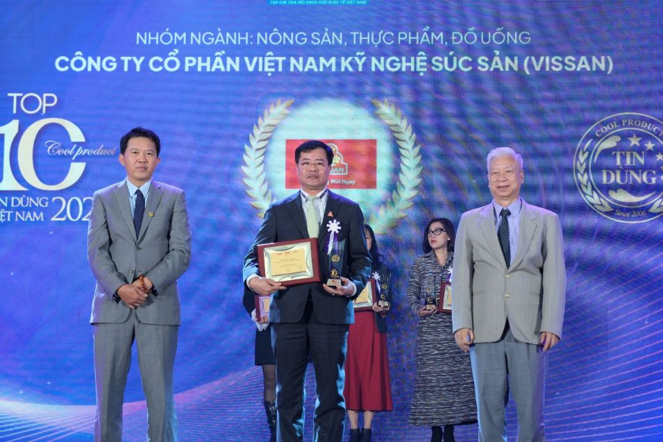 Ong Nguyen Manh Hung Giam Doc Chi Nhanh Vissan Bac Ninh 1 2 1