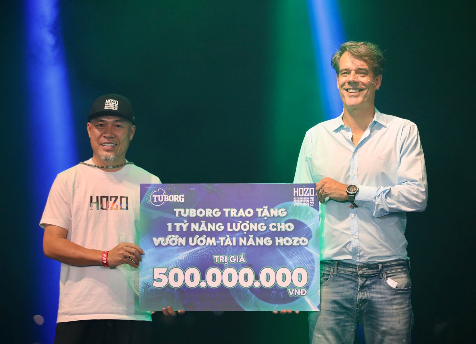 Tai Su Kien Tuborg Cung Cam Ket Quyen Gop 500 Trieu Dong Nham Ho Tro Phat Trien Cac Tai Nang Am Nhac Tre 1 1