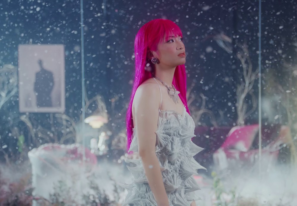 Cam Tro Lai Voi Mv Moi Hua Hen Se Tro Thanh Hit Trong Tuong Lai C9594731 1