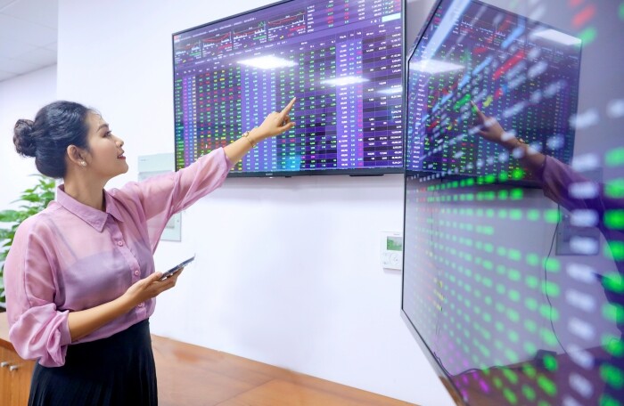 Co Phieu Tai Chinh Dua Vn Index Tien Gan Moc 1 100 Diem Thanh Khoan 1